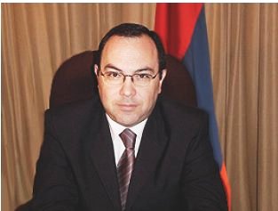 Armenian Ambassador to Cairo Rouben Karapetian