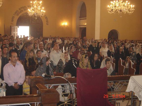 Armenians celebrate Easter in Baghdad 2009
