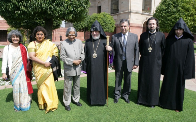Catholicos Karekin II with President of India
