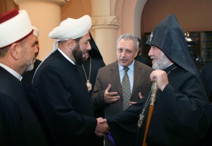 Highest ranking Muslim cleric in Syria visits Armenia